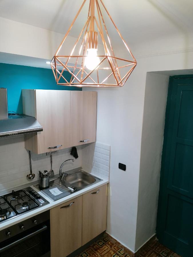 Casacasetta Suite Appartamento Indipendente Taranto Exteriör bild